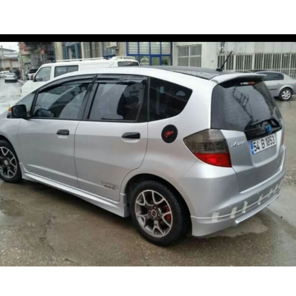 Alerón superior Honda Jazz 2009-2011 estilo fibra de vidrio