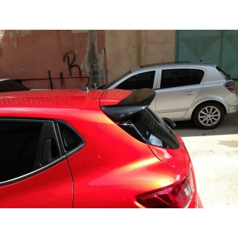 Alerón Clio 4 fibra sin pintar - material alta calidad