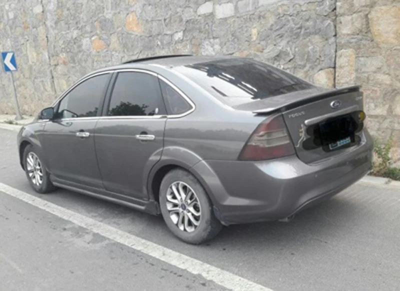 Alerón trasero ABS para Ford Focus Mk2 (2009-2011) sin pintar - imagen 5