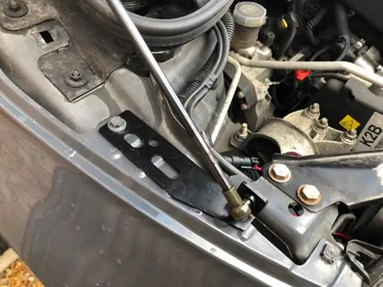 Amortiguadores de capó fibra de carbono para Fiat 500 2007-2020 - imagen 3