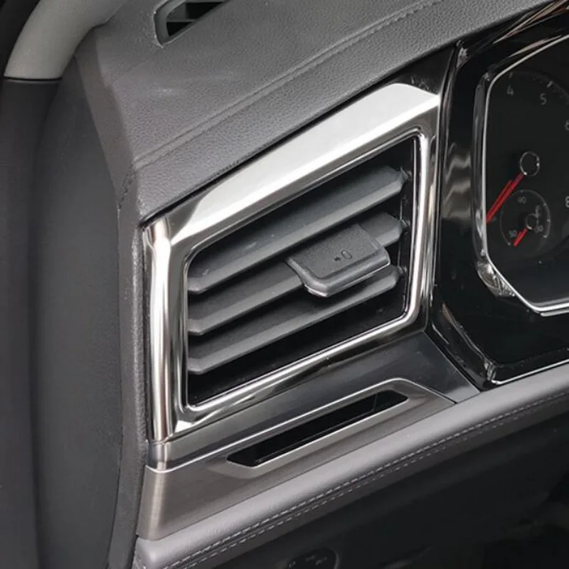 Detalle de pegatinas de metal para Jetta MK7