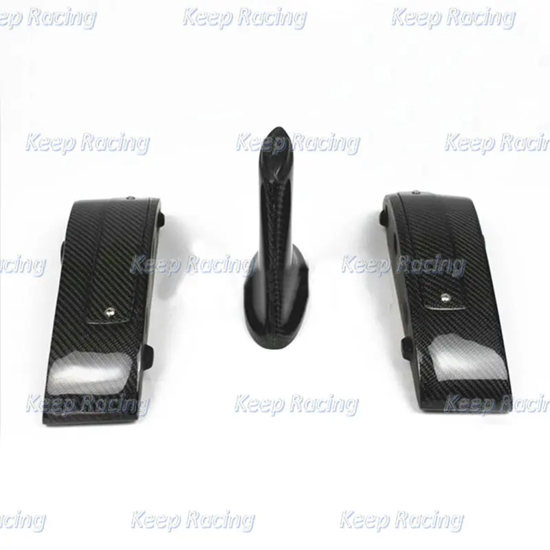 Pata alerón fibra carbono Nissan GT-R R35 – soporte superior brillante