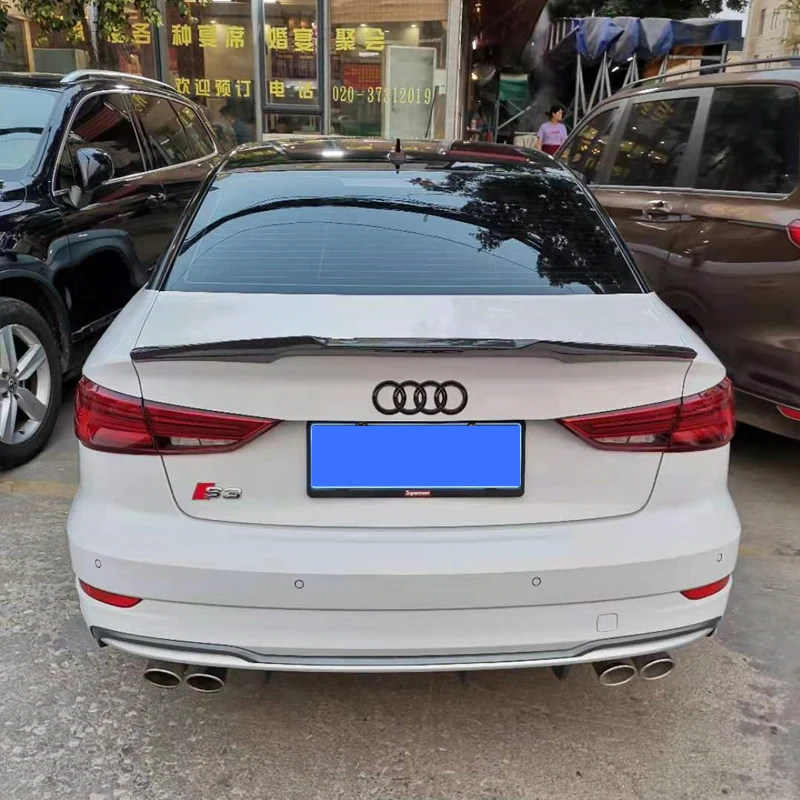 Alerón trasero estilo M4 en negro brillante para Audi A3 Sedan