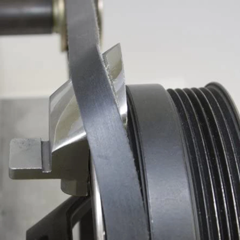 Herramienta para montar correas elásticas de automoción - imagen 3