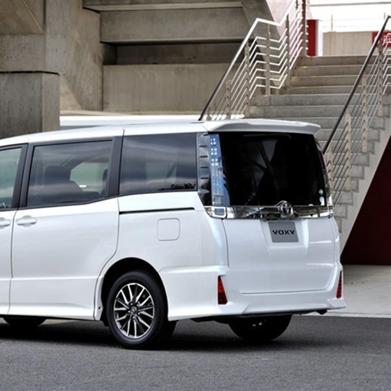 Alerón tipo labio ABS imprimado – Toyota Noah/Voxy 2013-2015 - imagen 3
