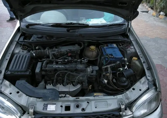 Amortiguadores de gas para capó delantero Opel Corsa C X01