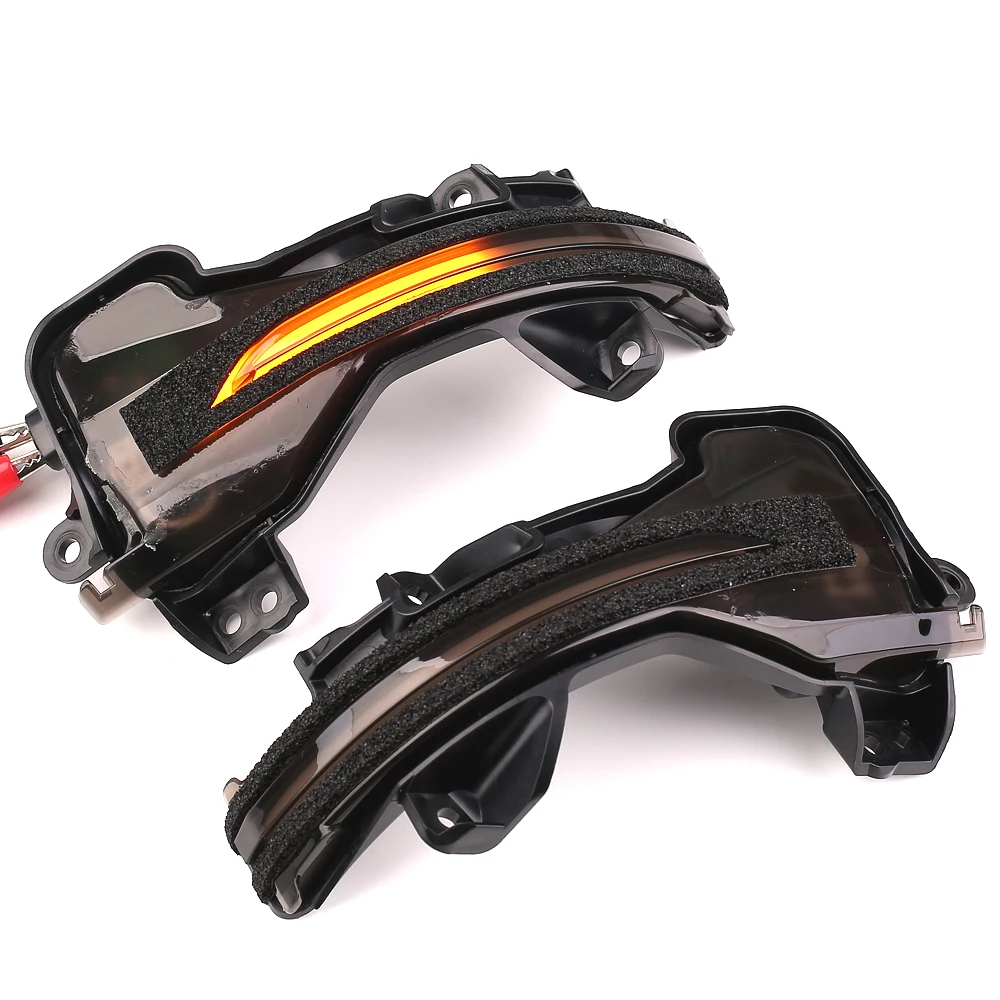 Carcasa negra y LEDs visibles
