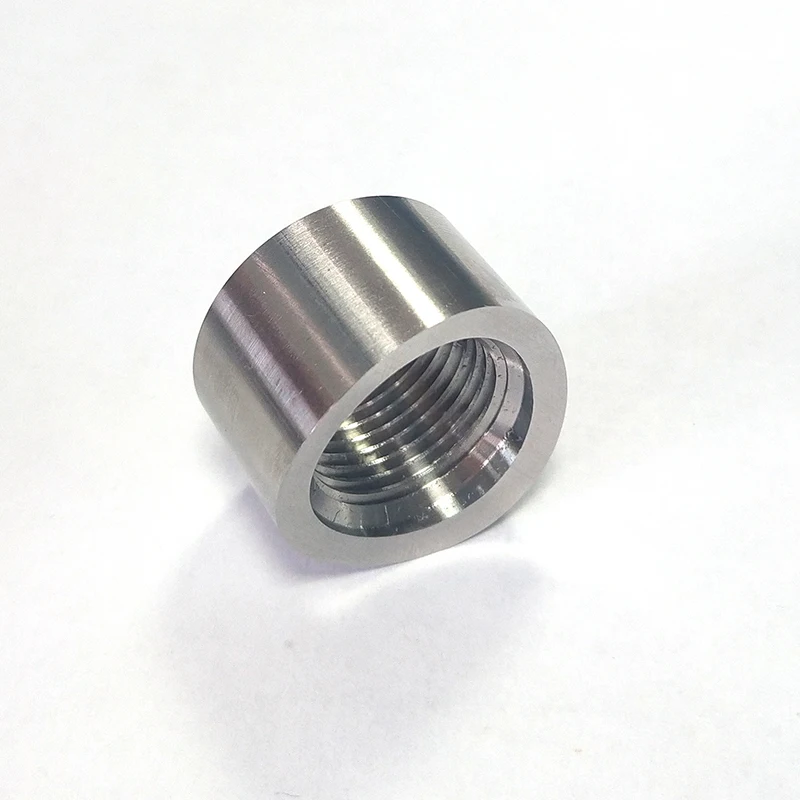 Tuerca soldable curva M18x1,5 para sonda lambda, con muescas - imagen 5