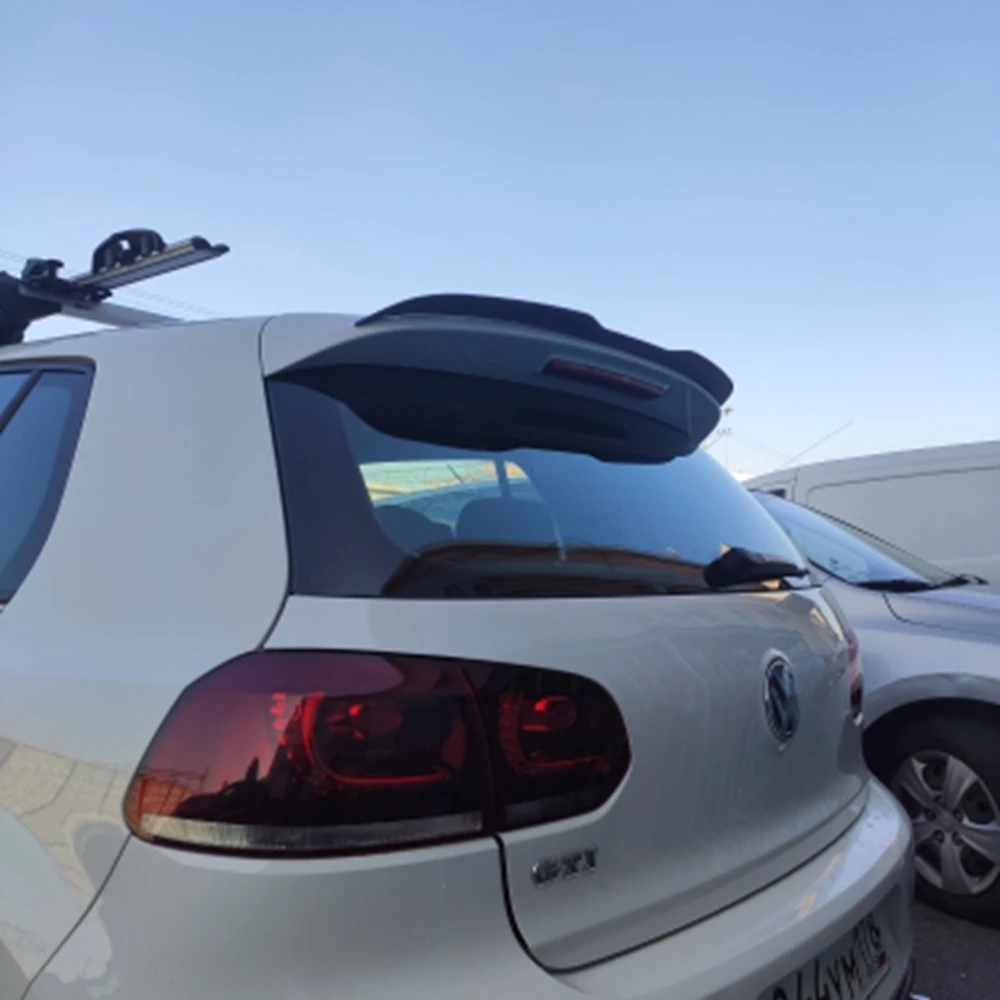 Alerón trasero VW Golf MK6 GTI – ABS negro brillante - imagen 2