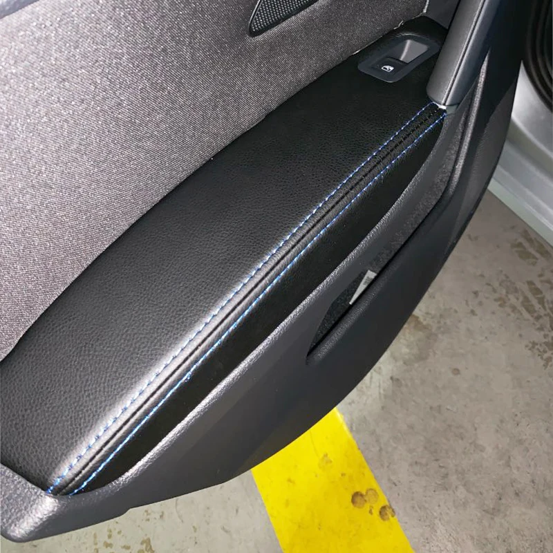 Cubierta reposabrazos puerta microfibra – VW Golf 7 4 puertas