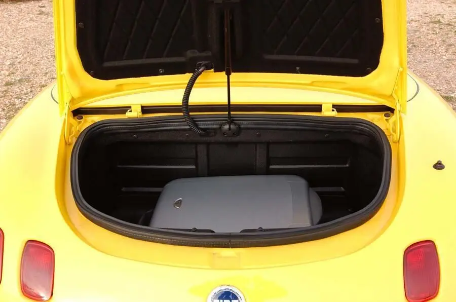 Muelles de gas para portón trasero Fiat Barchetta (1995-2005)