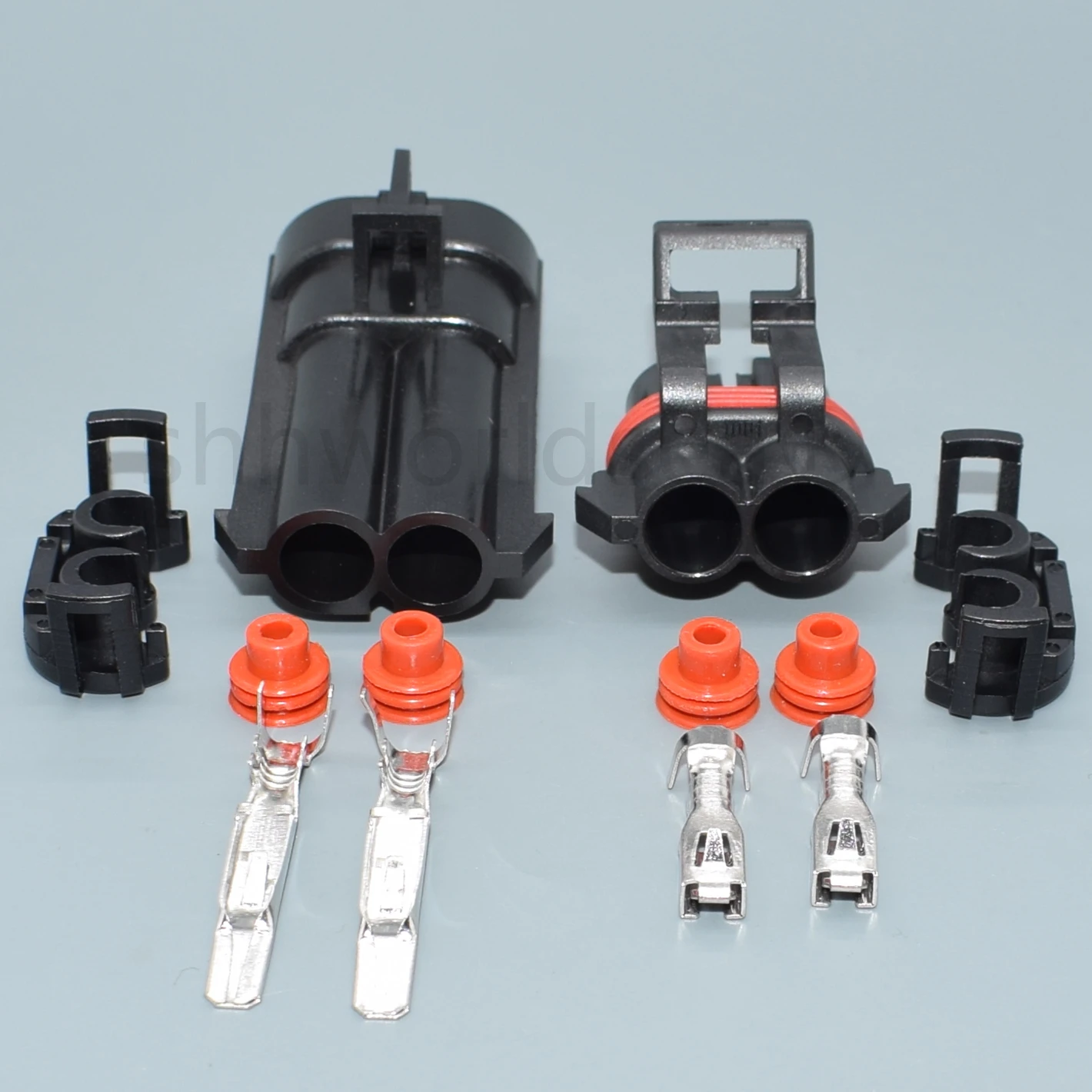 Detalle del conector automotriz