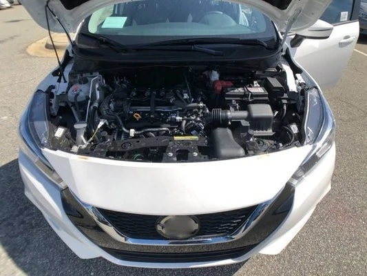 Amortiguador de gas para Nissan Almera y Versa N18 (2019-2022)