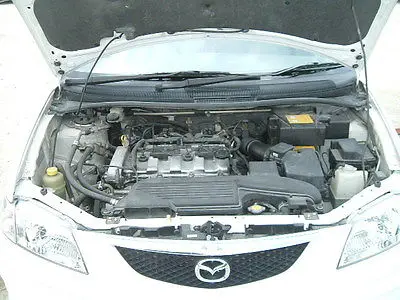 Puntal de capó CP para Ford Ixion/Mazda Premacy (1999-2004)