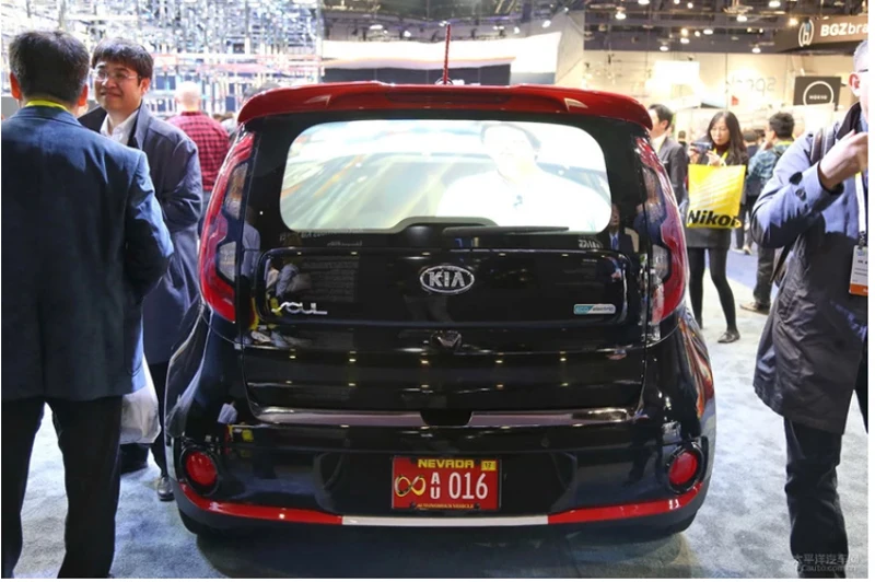 Spoiler techo ABS brillante Kia Soul 2010-2015 - imagen 4