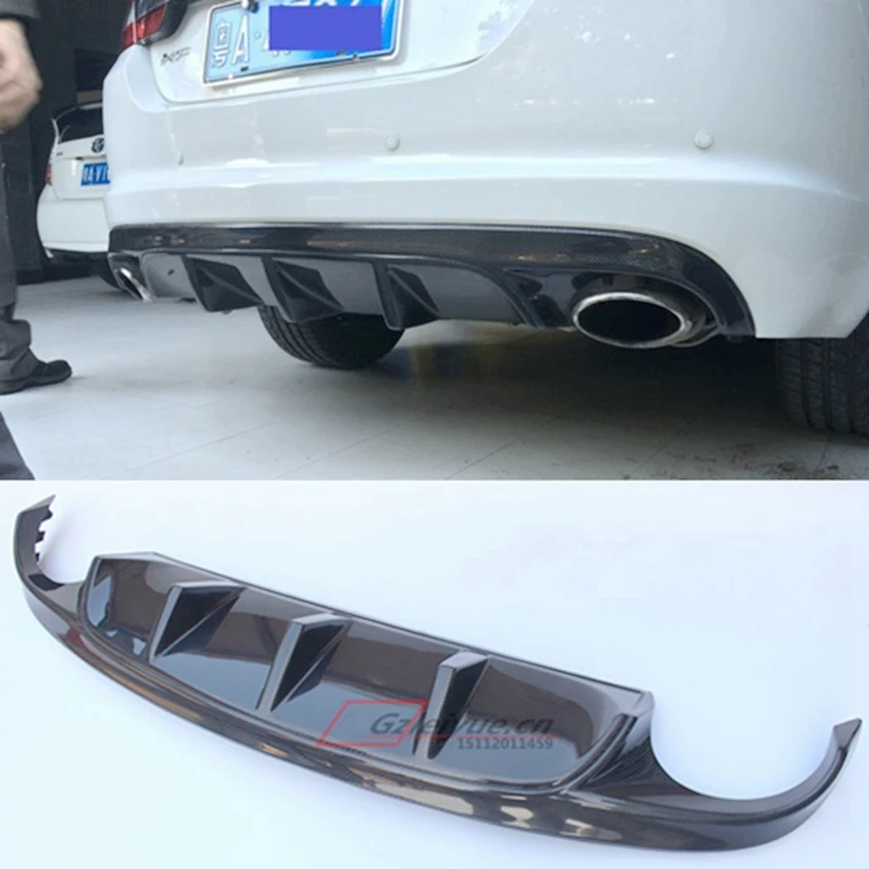 Alerón trasero de carbono Jaguar XF 2012-2015 con difusor