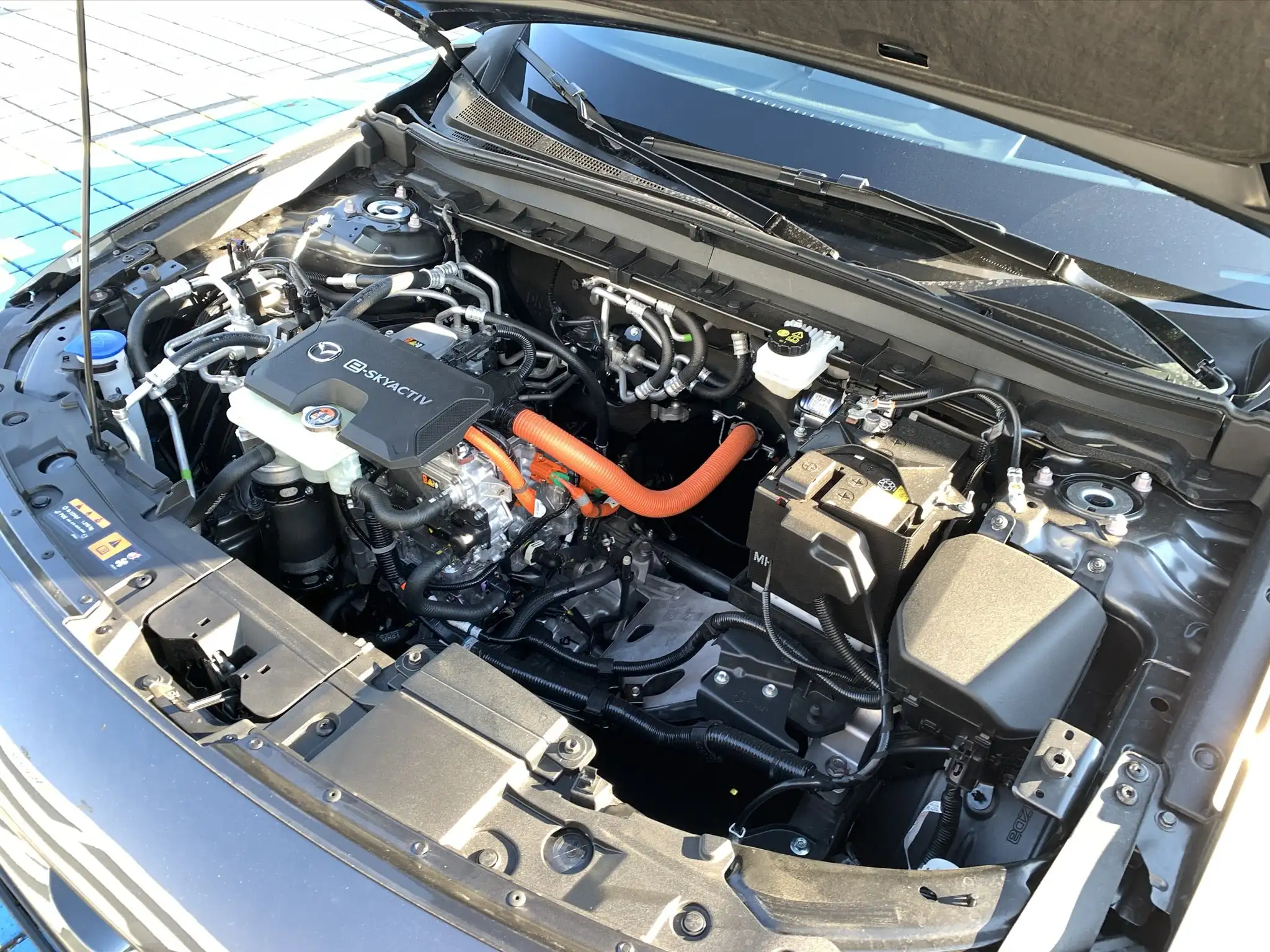 Amortiguadores para Mazda MX-30 con puntales de gas modificados - imagen 3