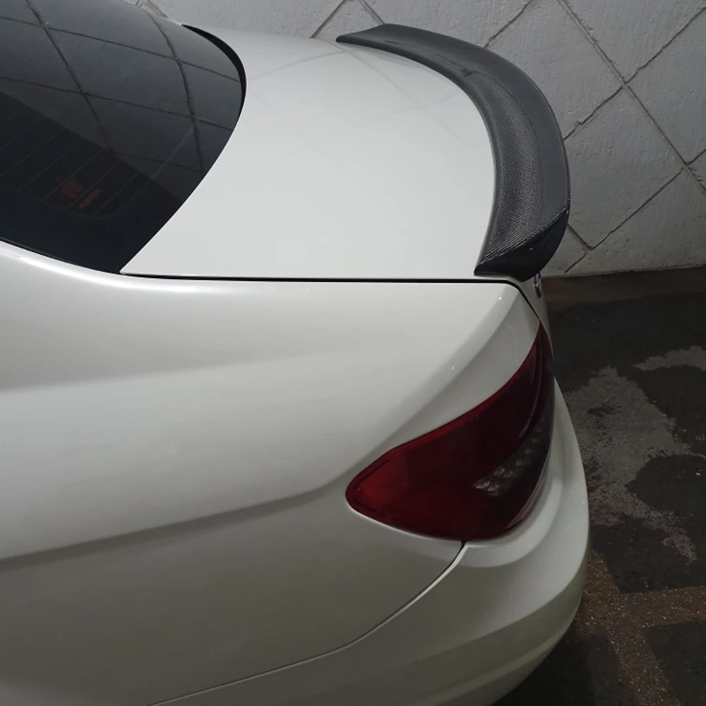 Aleron trasero de carbono - Mercedes-Benz Clase C W204 2008-2014 - imagen 3