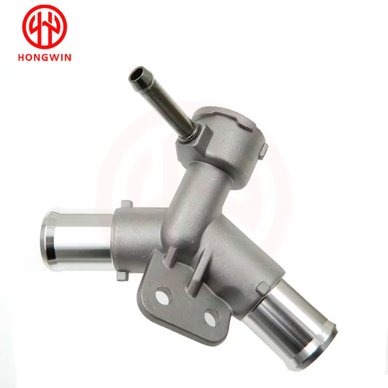 Cuello depósito refrigerante aluminio Toyota Yaris 1.3-1.5L OEM 16502-21070 - imagen 5