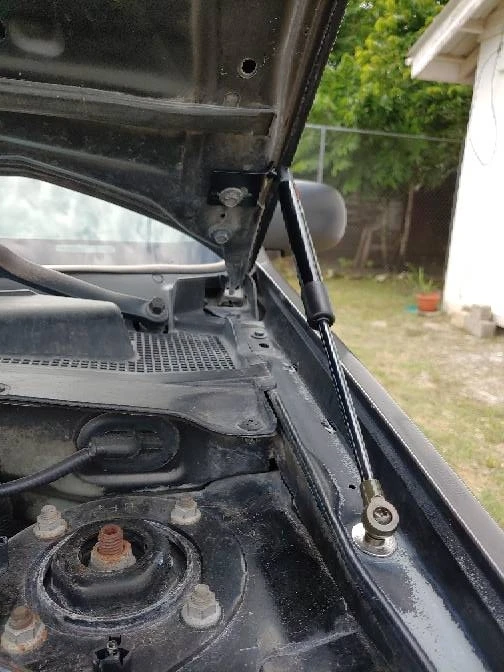 Amortiguador de capó para Ford Escape MK1, Maverick y Mazda Tribute - imagen 4