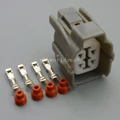 1set 4p female