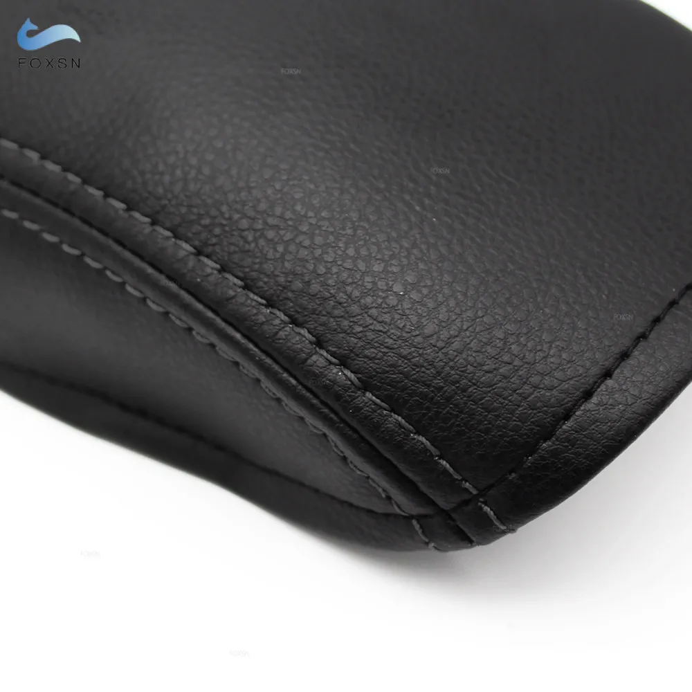 Funda reposabrazos piel negra Skoda Octavia III 2015-2018 - imagen 4