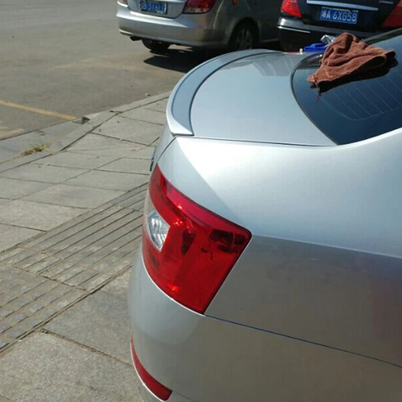 Alerón trasero ABS Skoda Octavia MK3 2015-2016 - imagen 4