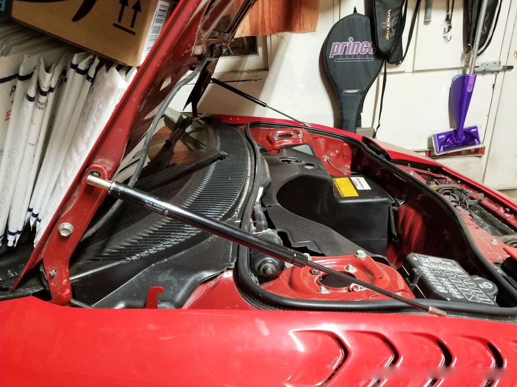 Puntales de capó fibra de carbono para Toyota MR2 W20 1989-1999