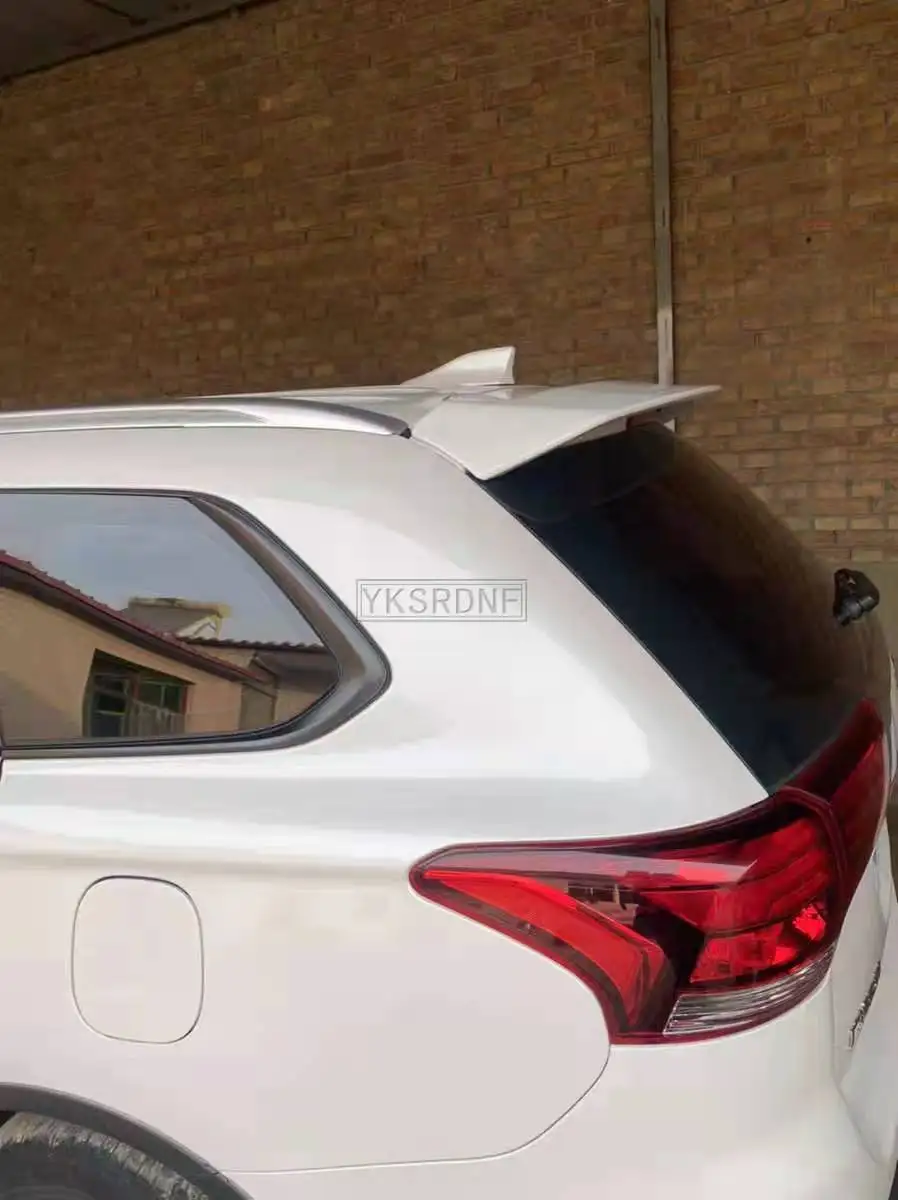 Alerón trasero tipo ala para maletero – Mitsubishi Outlander 2013-2020 - imagen 4