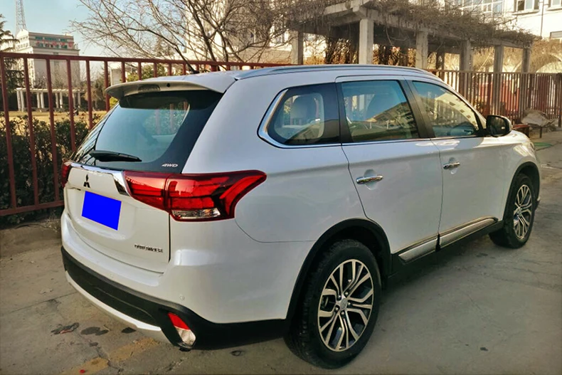 Alerón trasero para Mitsubishi Outlander 2013-2019 - imagen 5