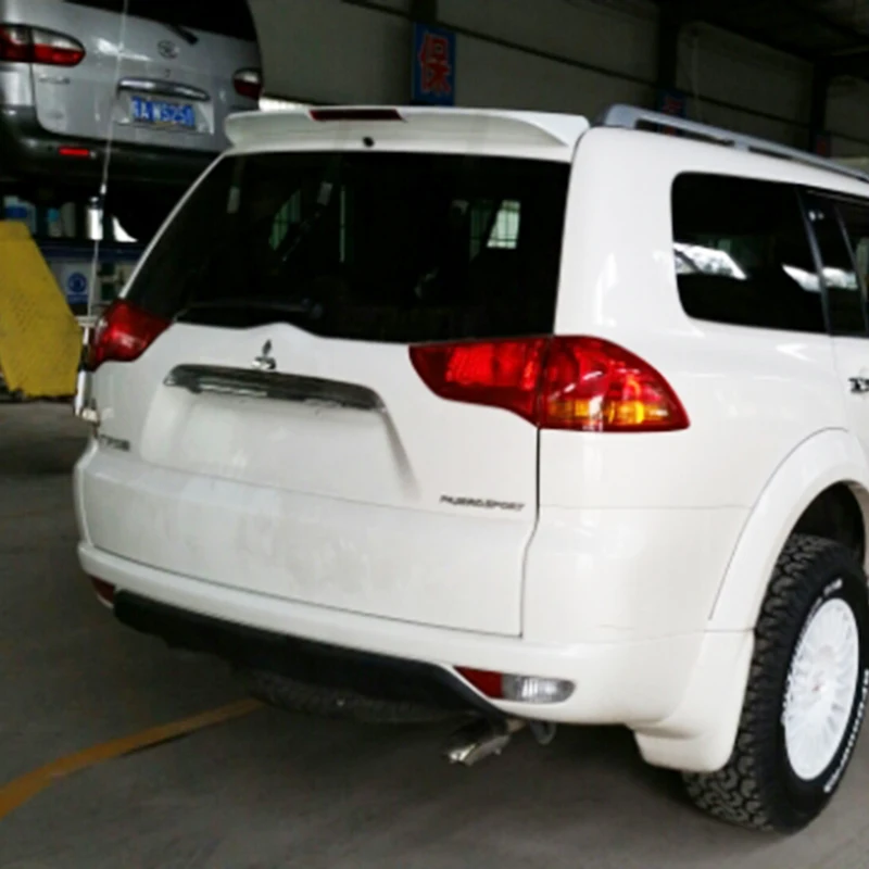 Alerón trasero ABS Mitsubishi Pajero Sport 2008-2014 – lista para pintar - imagen 3