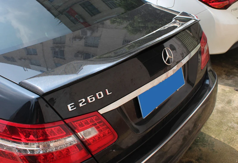 Alerón de fibra de carbono estilo Renntech para Mercedes Clase E W212 - imagen 2