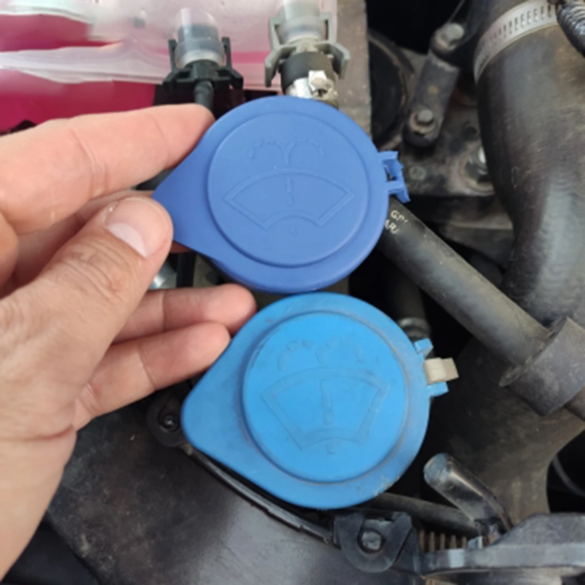 Tapa JAGNES para depósito de limpiaparabrisas