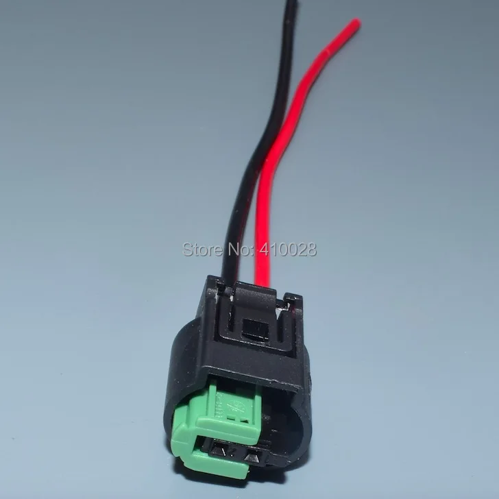 Detalle del conector eléctrico y sus terminales