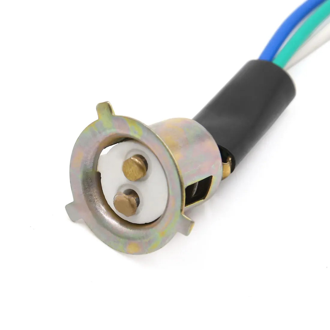 Contenido del kit con adaptadores y cableado