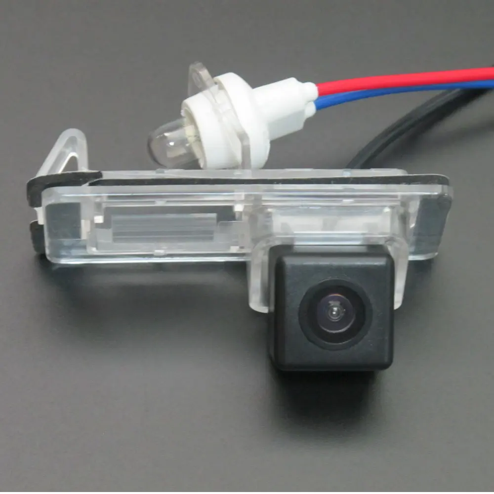 Cámara de visión trasera HD CCD para Chevrolet Express y Movano - imagen 2