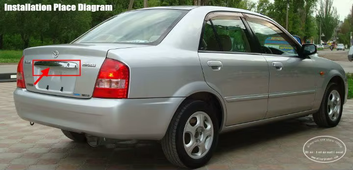 Detalle del diseño de la cámara para Mazda 323