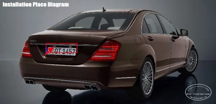 Cámara CCD HD montada en la parte trasera de un Mercedes Benz W221