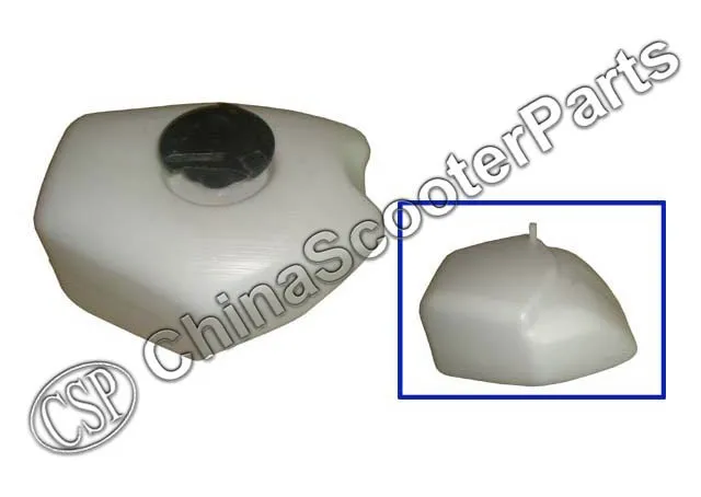 Detalle del tanque de combustible para mini moto