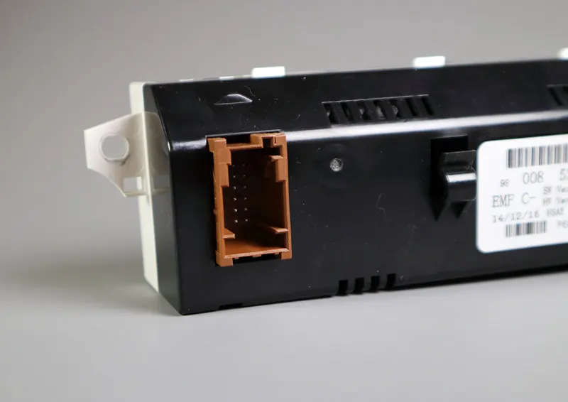 Pantalla USB Bluetooth 12 pines roja – Peugeot 307, 207 y Citroën C4 - imagen 5