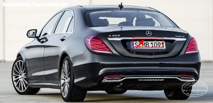 Cámara trasera CCD HD instalada en un Mercedes-Benz