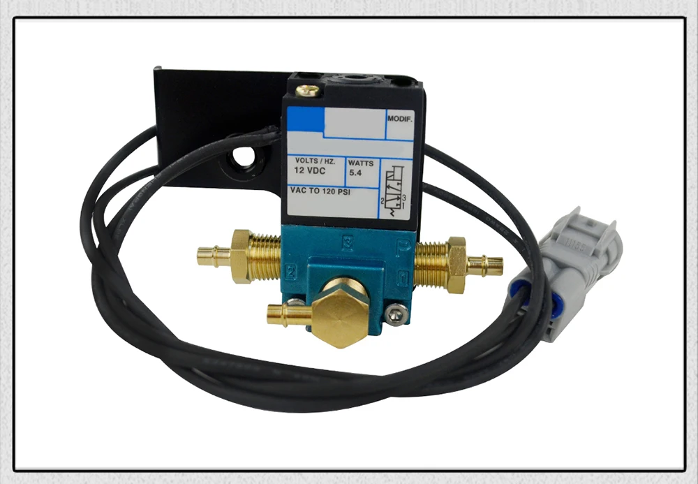 Válvula solenoide EBC instalada en motor