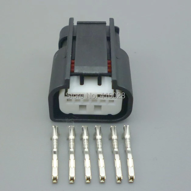 Conector RVC impermeable de 6 pines