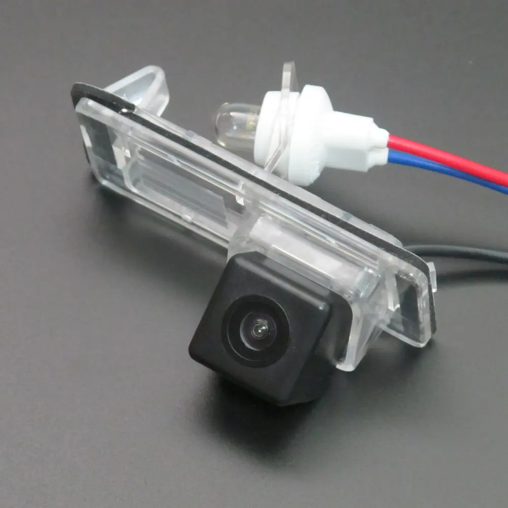 Cámara de visión trasera HD CCD para Chevrolet Express y Movano - imagen 3