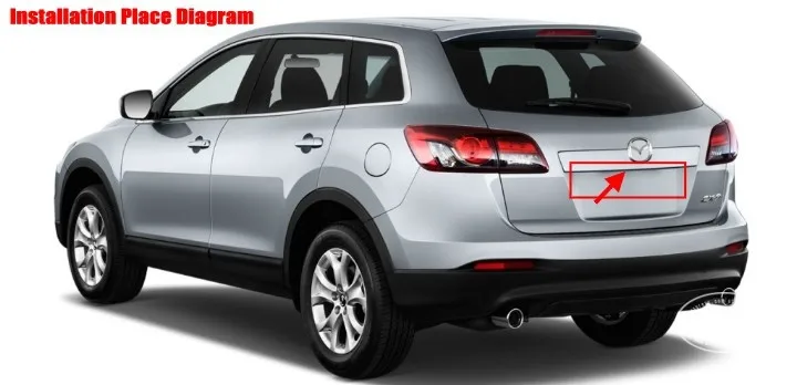 Cámara trasera instalada sobre la matrícula del Mazda CX-9