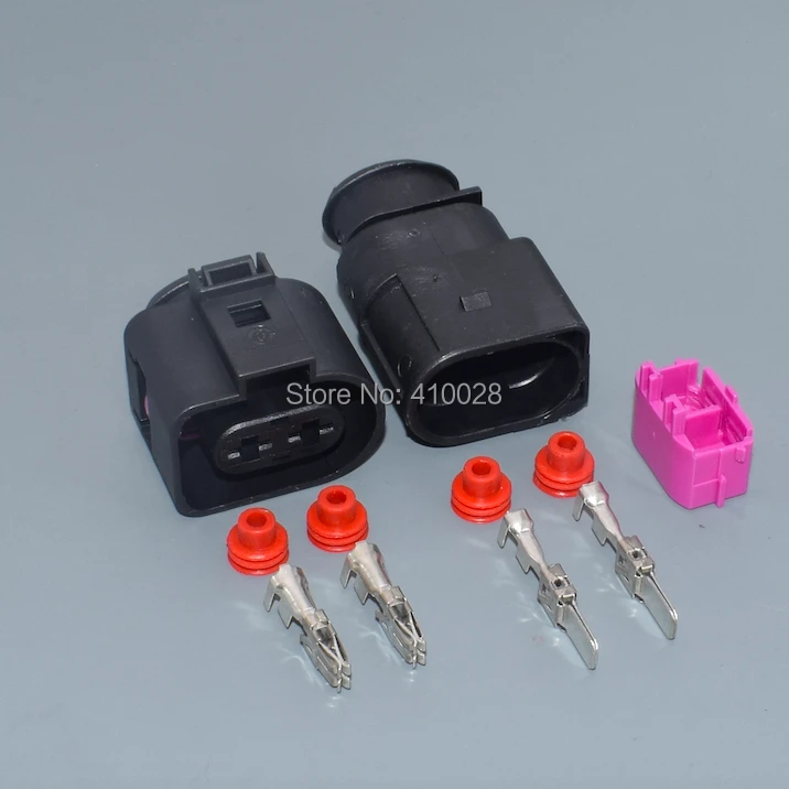 Conector automotriz de dos pines
