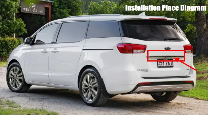Cámara trasera Liislee instalada en KIA Sedona