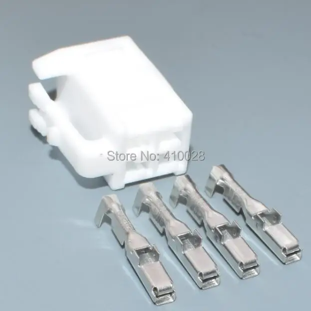 Conector instalado en contexto