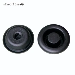 Embellecedor parachoques trasero inferior original Nissan 01658-01361