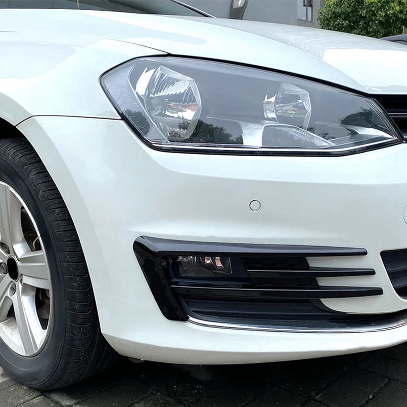 Cubierta rejilla antiniebla – Golf 7 MK7 2013-2017, negro brillante - imagen 5